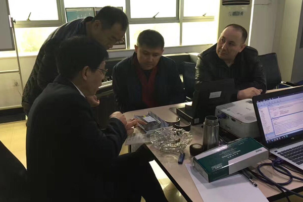 哈萨克斯坦俄语翻译